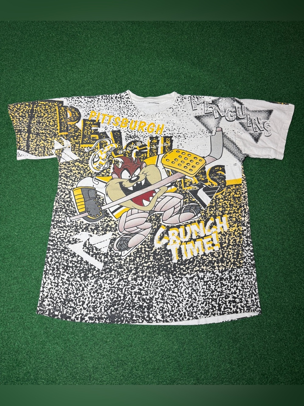 Pittsburgh Penguins Taz Vintage T Shirt All Over Print Crunch Time SUPER RARE XL